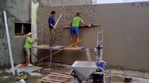 Основные этапы ремонтных работ фасадов зданий