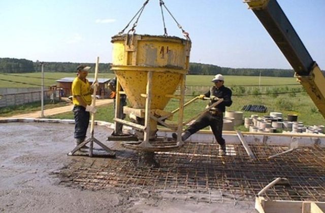Преимущества использования специализированной тары для бетонных работ